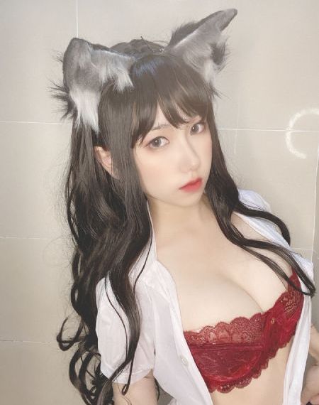 三对夫妇温泉交换_HD动漫在线观看