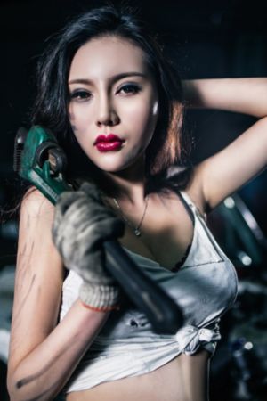 拜托了身体里的她免费观看_720高清迅雷在线观看