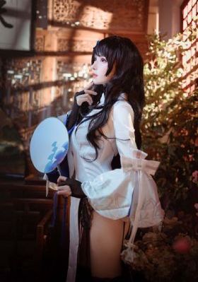 男按摩师与寂寞少妇_蓝光在线观看